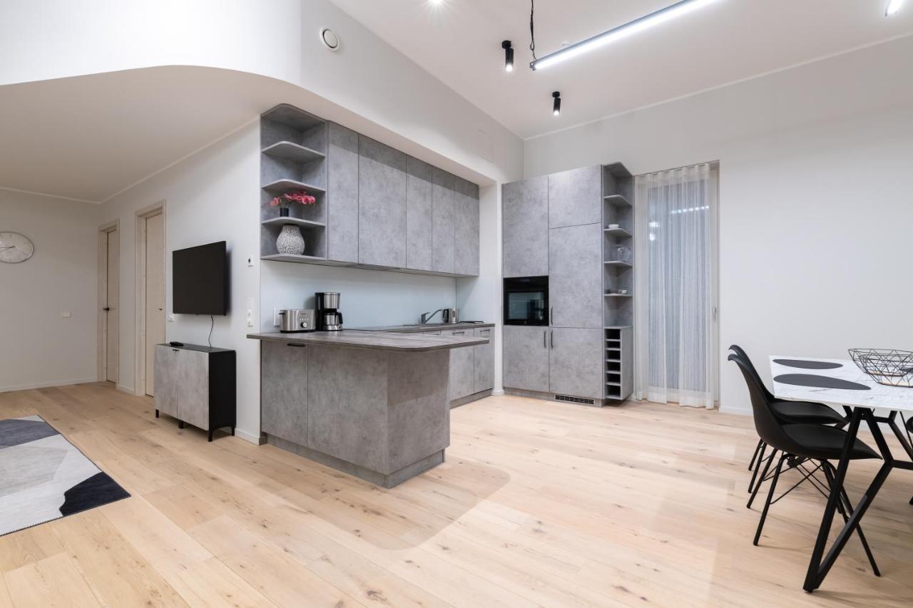 Dashaus 2 Bedroom Apartment Tallinn Ngoại thất bức ảnh
